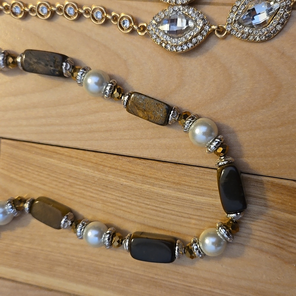Vintage Gold Tone Necklace Bundle - Picture 3 of 7